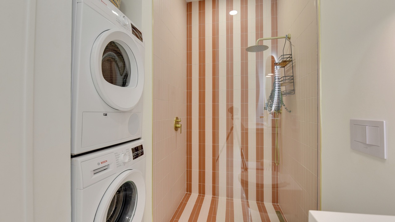 Photo of Bathroom in Dune Allen Beach