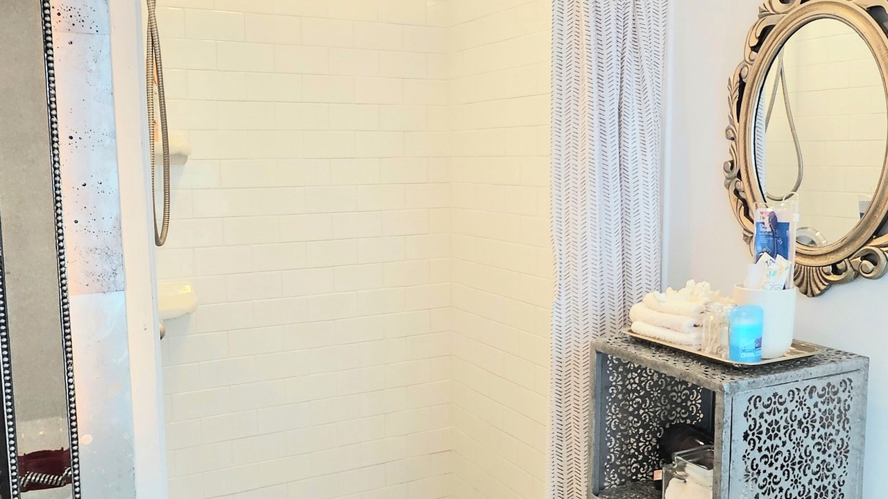 Photo of Bathroom in Broadmoor