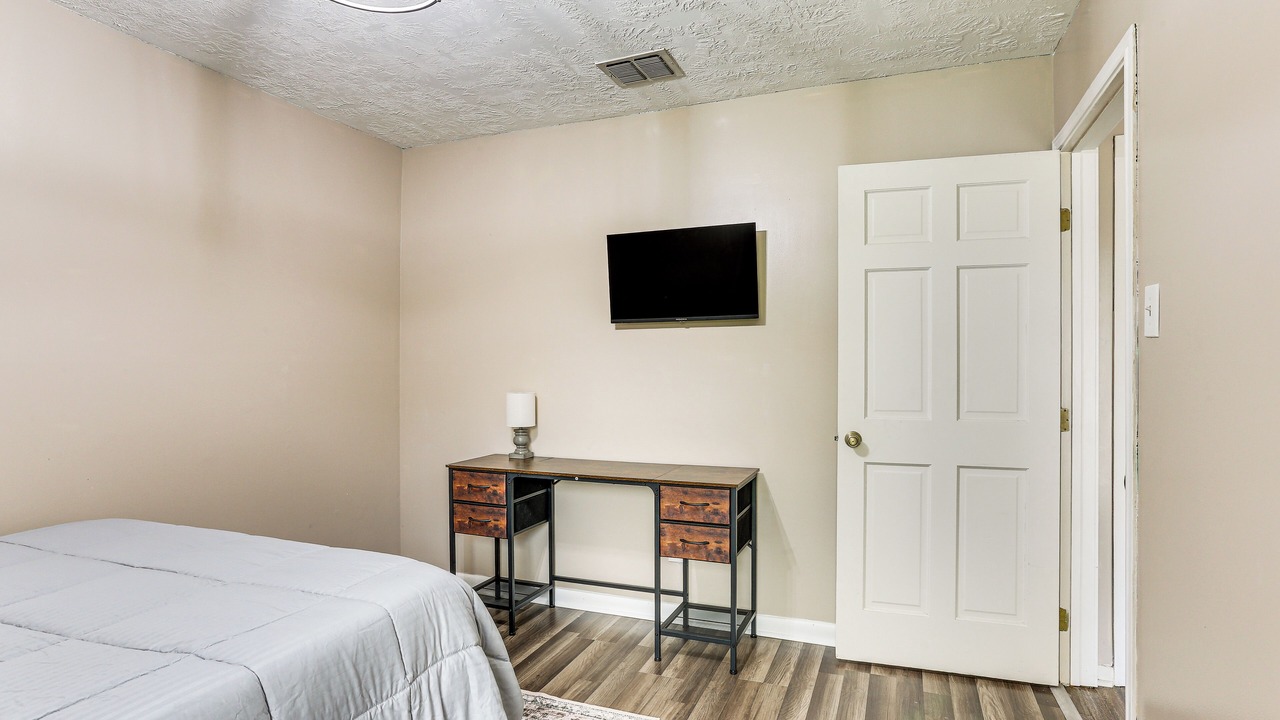 Photo of Bedroom in Lake Charles