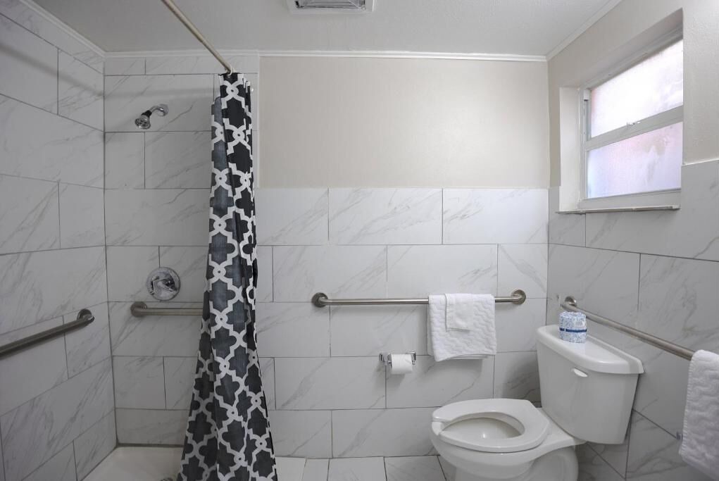 Photo of Bathroom in Le Barons Of Titusville