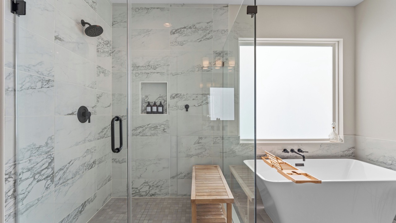 Photo of Bathroom in South Central Houston