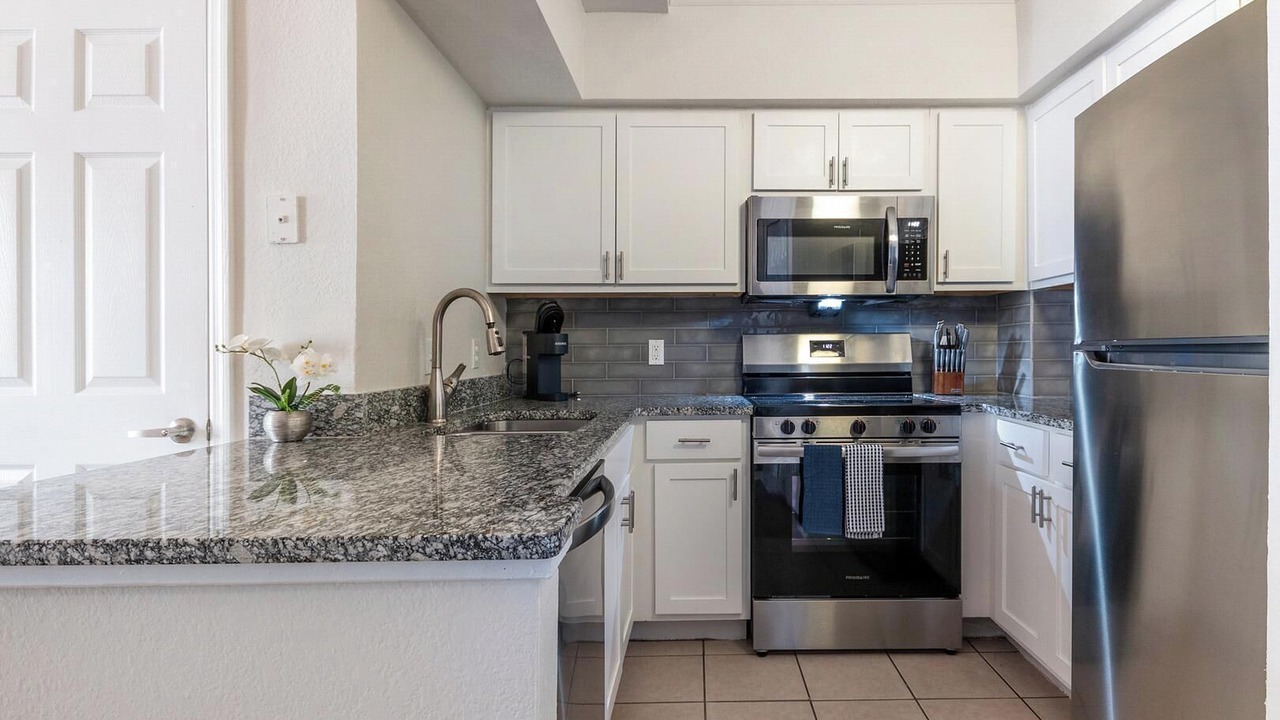 Photo of Kitchen in Metro West