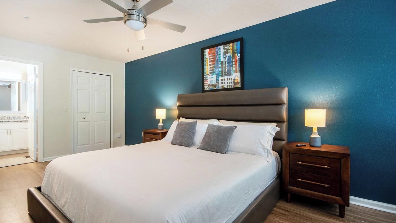 Photo of Bedroom in Metro West