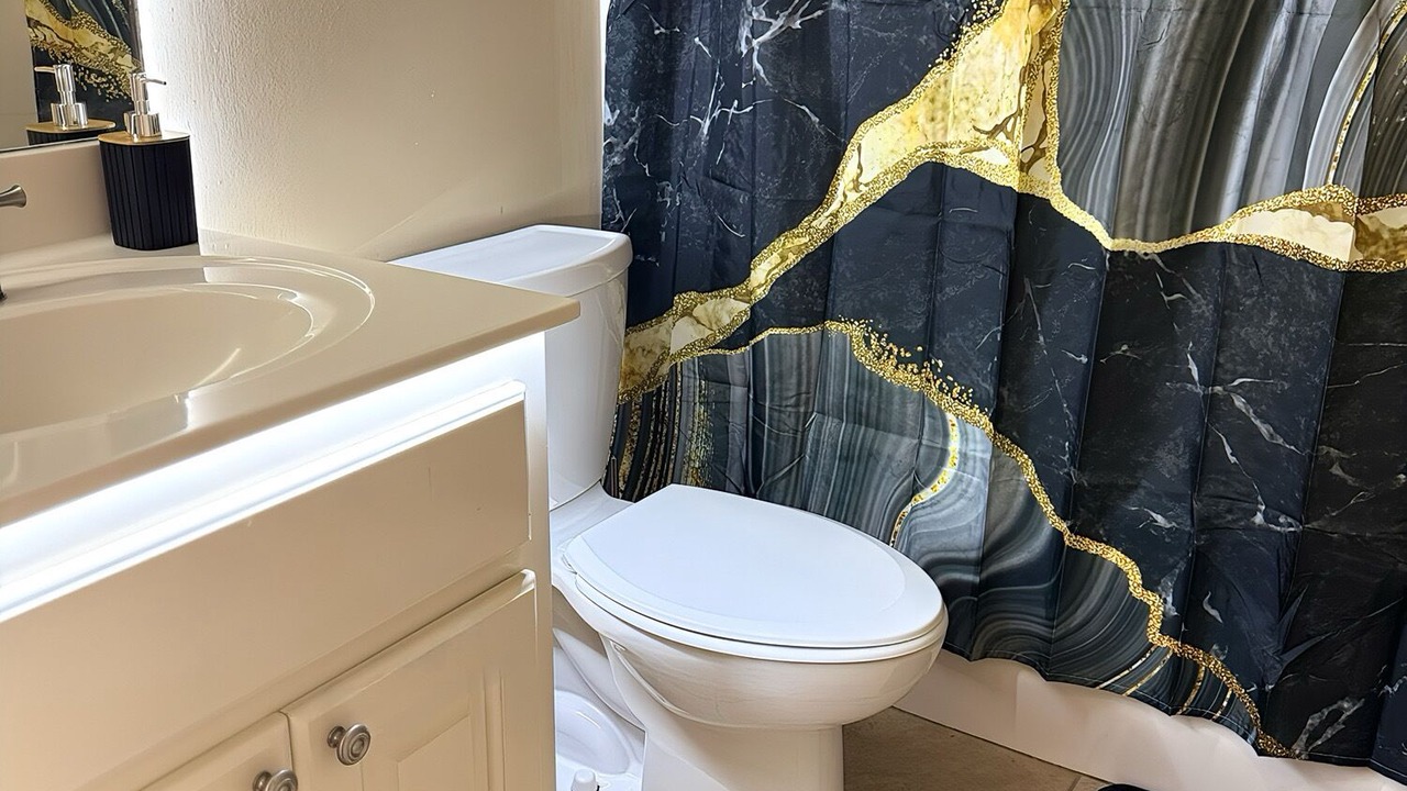 Photo of Bathroom in Hattiesburg