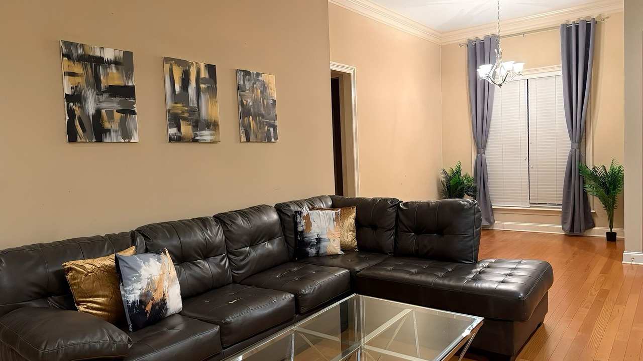 Photo of Livingroom in Hattiesburg