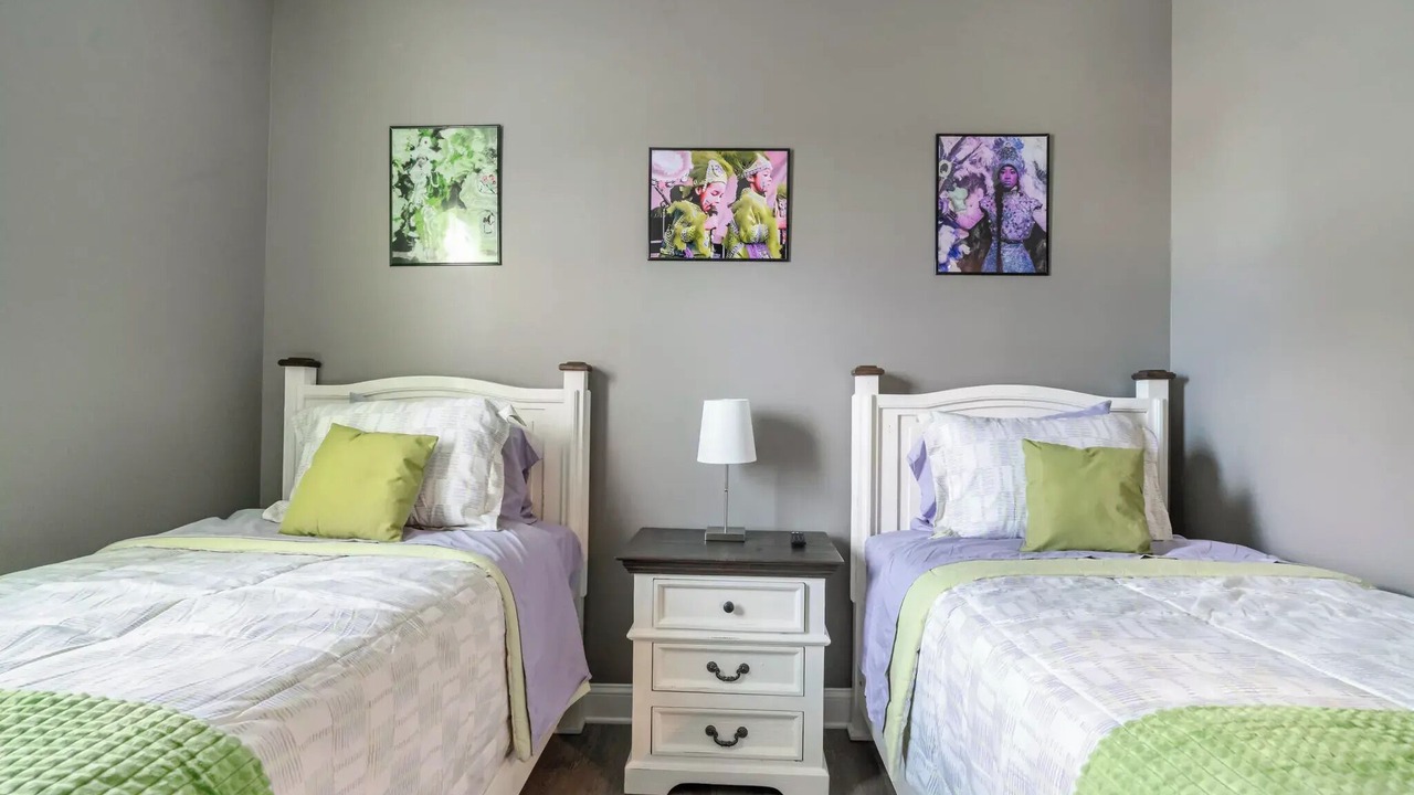 Photo of Bedroom in Holy Cross District
