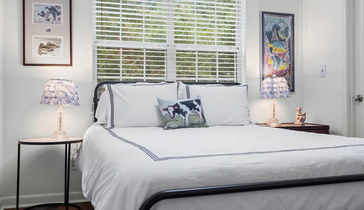 Photo of Bedroom in Point Clear