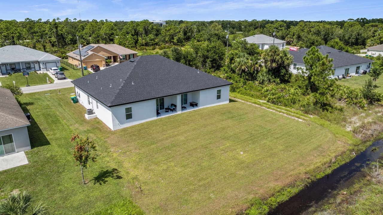 Photo of Outdoor in Port Charlotte