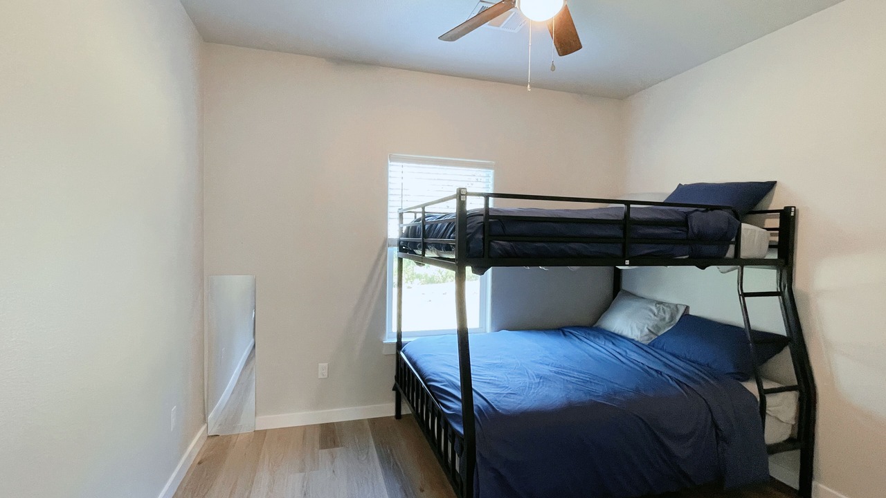 Photo of Bedroom in Durant