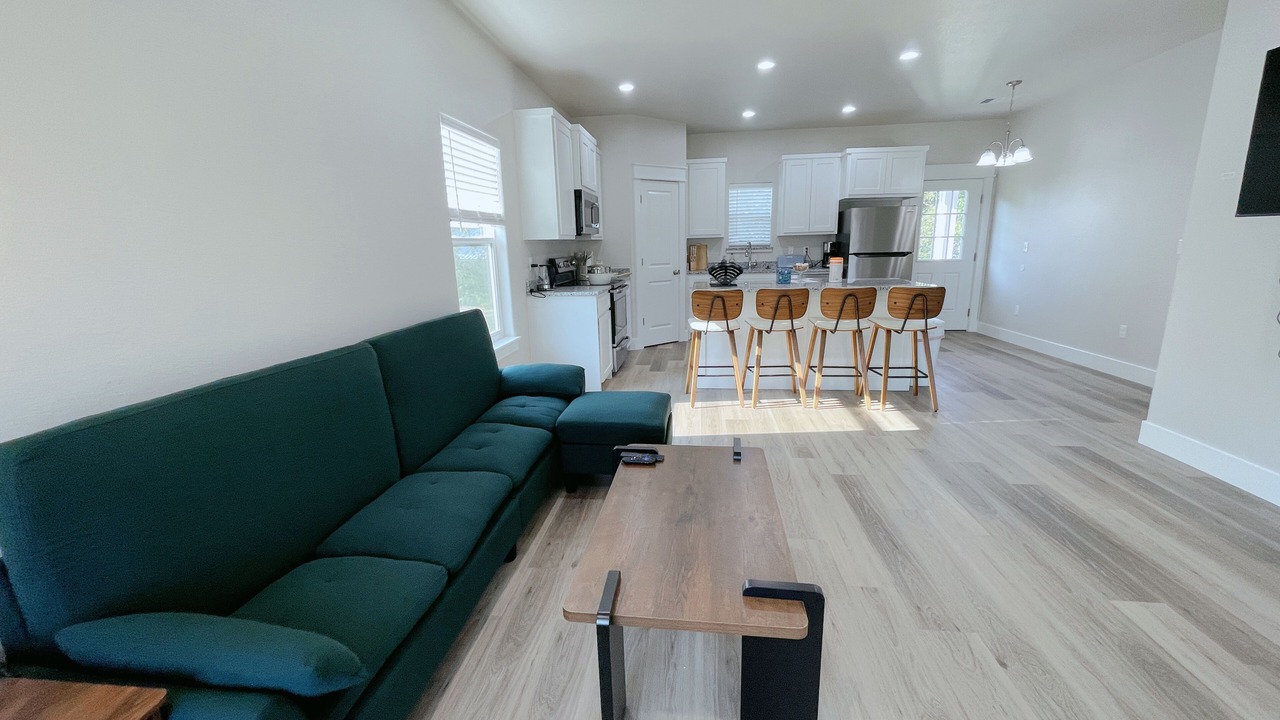 Photo of Livingroom in Durant