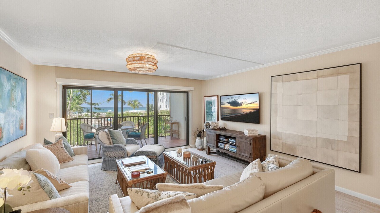 Photo of Livingroom in Boca Grande