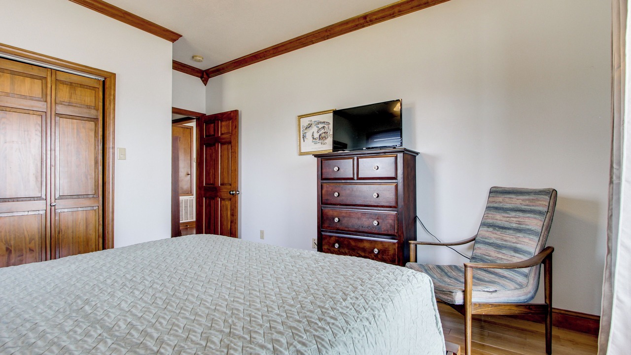 Photo of Bedroom in Ocean Springs