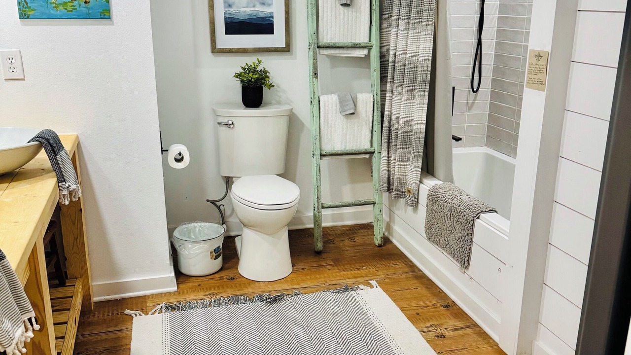 Photo of Bathroom in Monroe