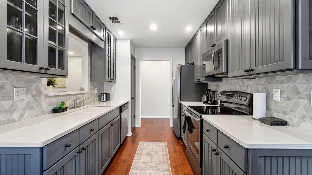 Photo of Kitchen in Cypress Gardens