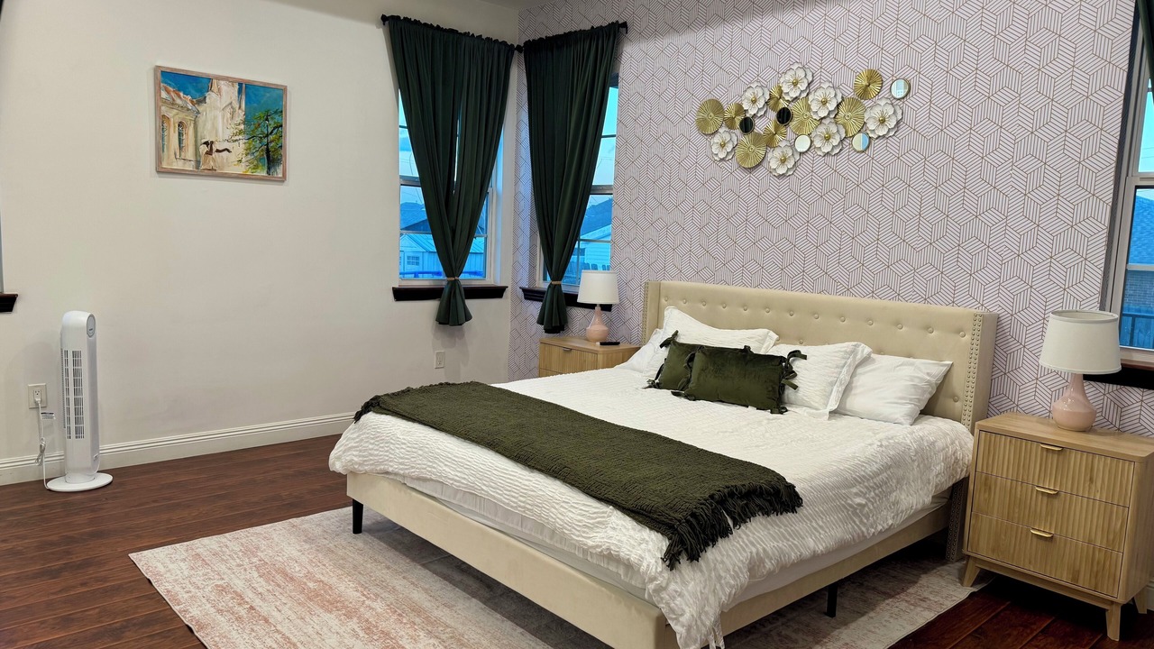 Photo of Bedroom in Chalmette