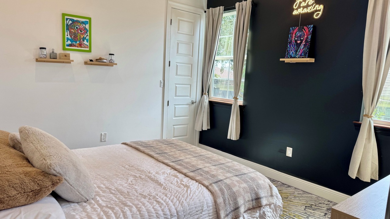 Photo of Bedroom in Chalmette