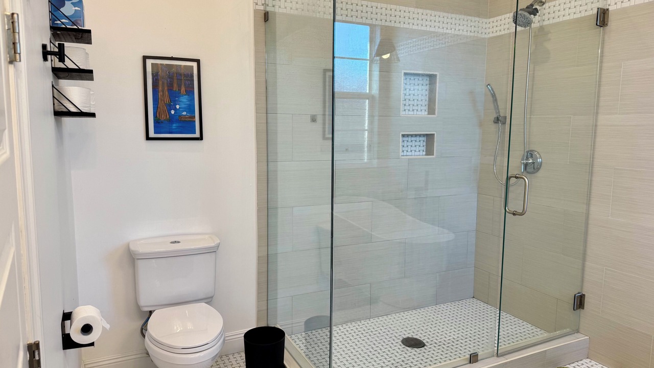 Photo of Bathroom in Chalmette