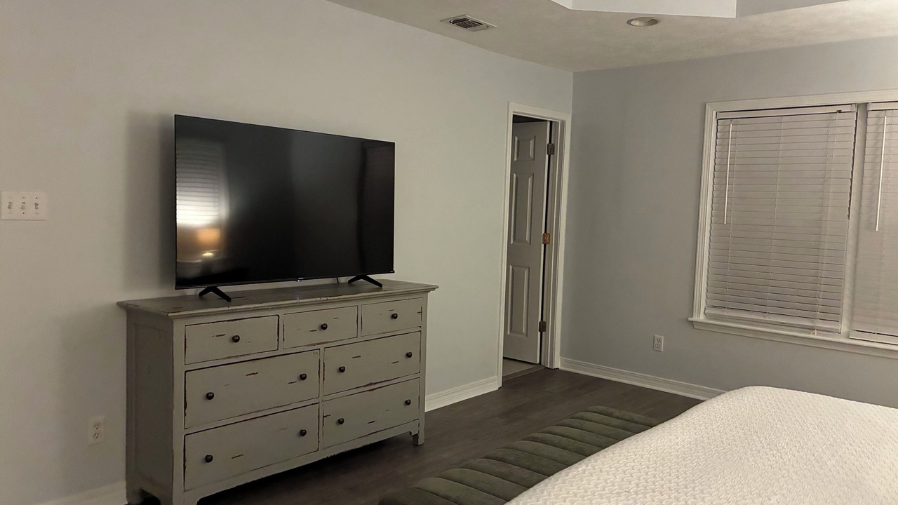 Photo of Bedroom in Waveland