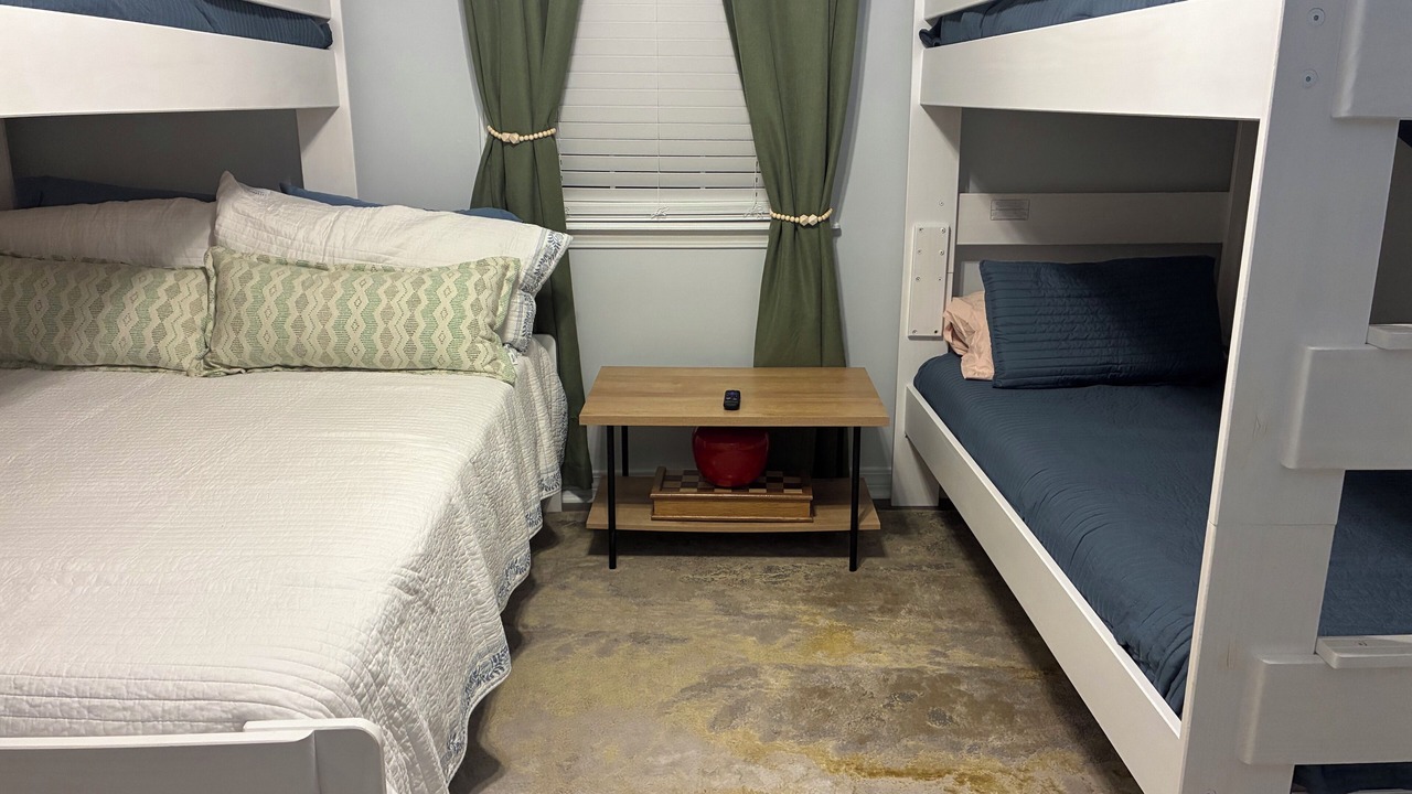Photo of Bedroom in Waveland