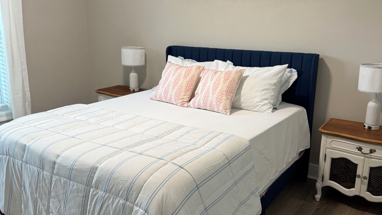 Photo of Bedroom in Mississippi City