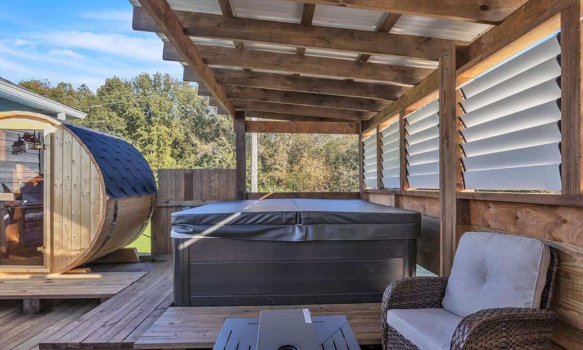 Photo of Patio Balcony in Starkville