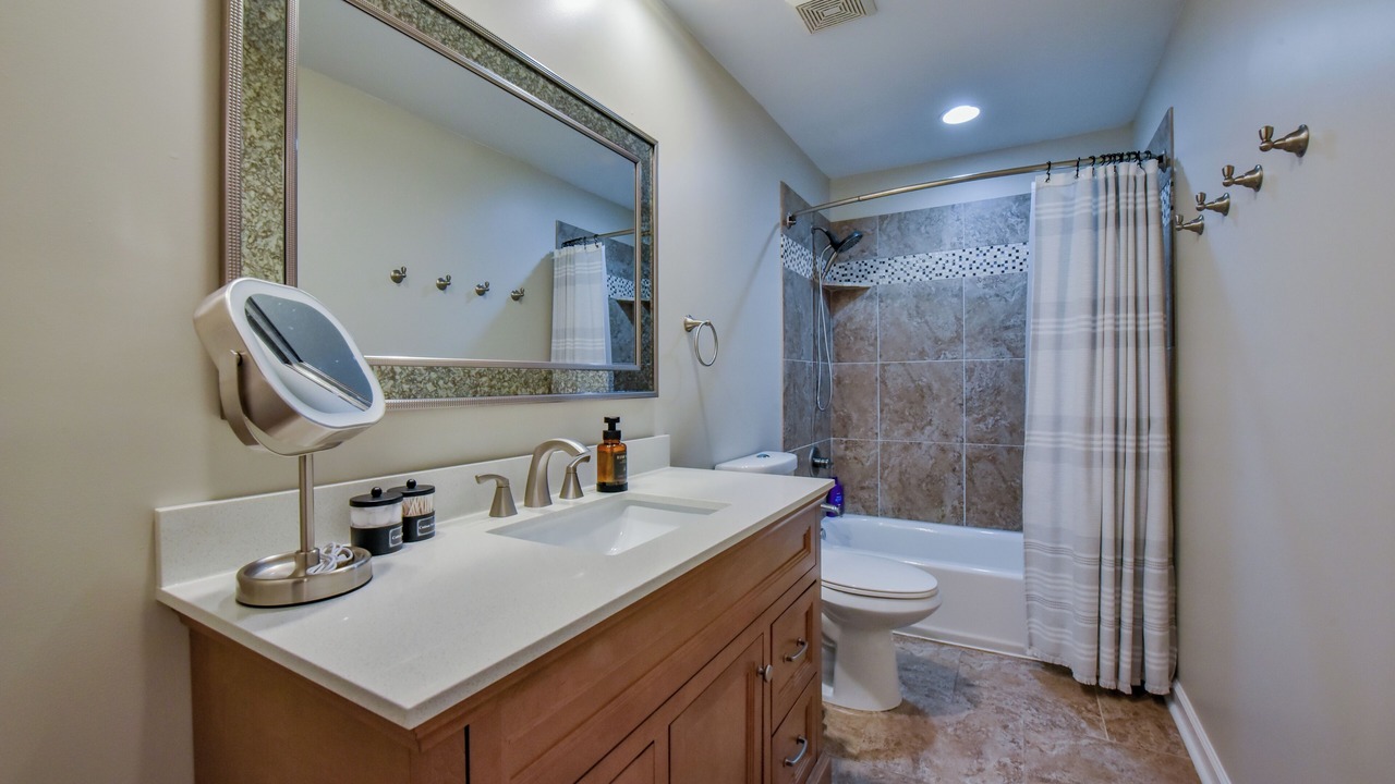 Photo of Bathroom in Tuscaloosa