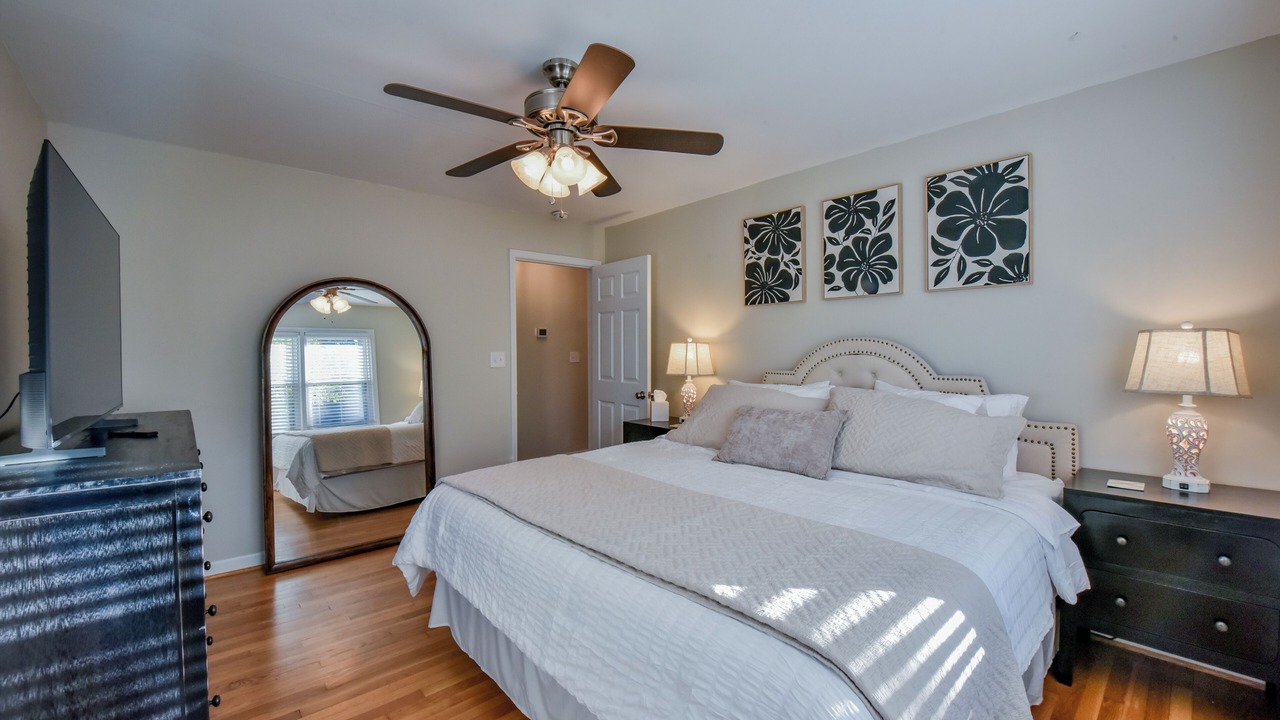 Photo of Bedroom in Tuscaloosa