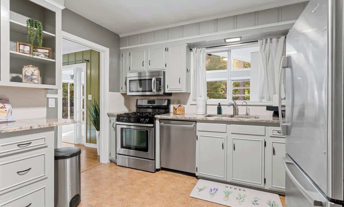 Photo of Kitchen in Tougaloo