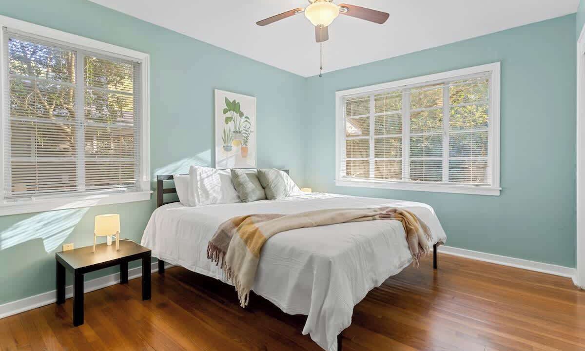 Photo of Bedroom in Tougaloo