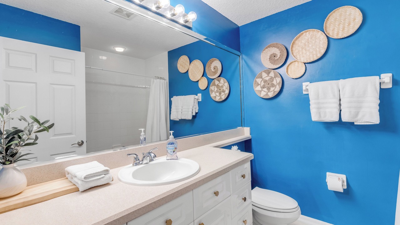 Photo of Bathroom in New Smyrna Beach