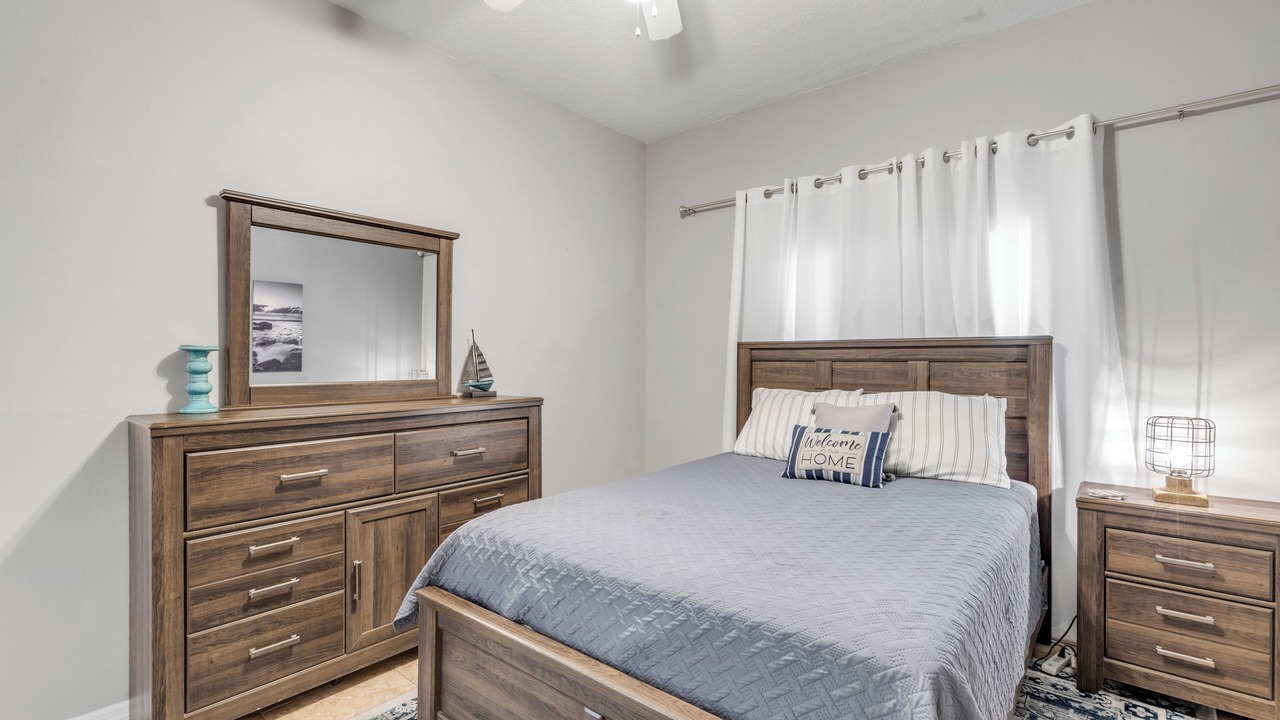 Photo of Bedroom in New Smyrna Beach