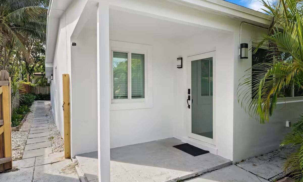 Photo of Outdoor in North Miami