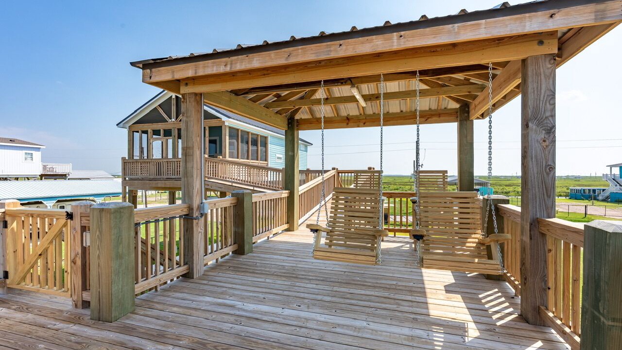 Photo of Patio Balcony in Port Bolivar