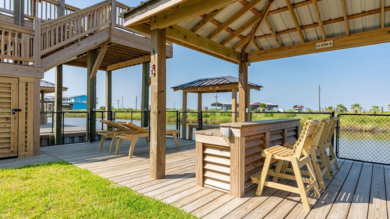 Photo of Patio Balcony in Port Bolivar