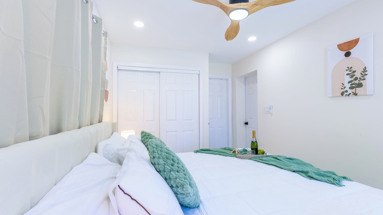 Photo of Bedroom in Pompano Beach
