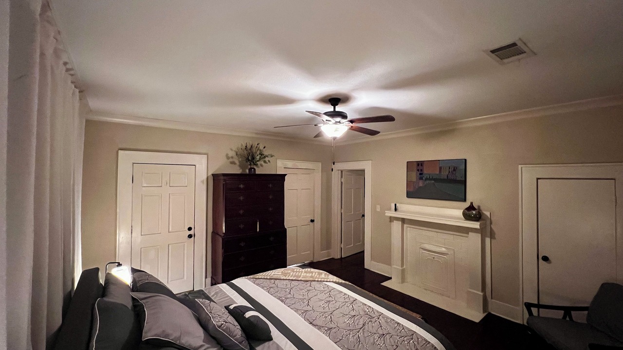 Photo of Bedroom in Hattiesburg