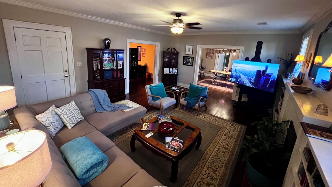 Photo of Livingroom in Hattiesburg