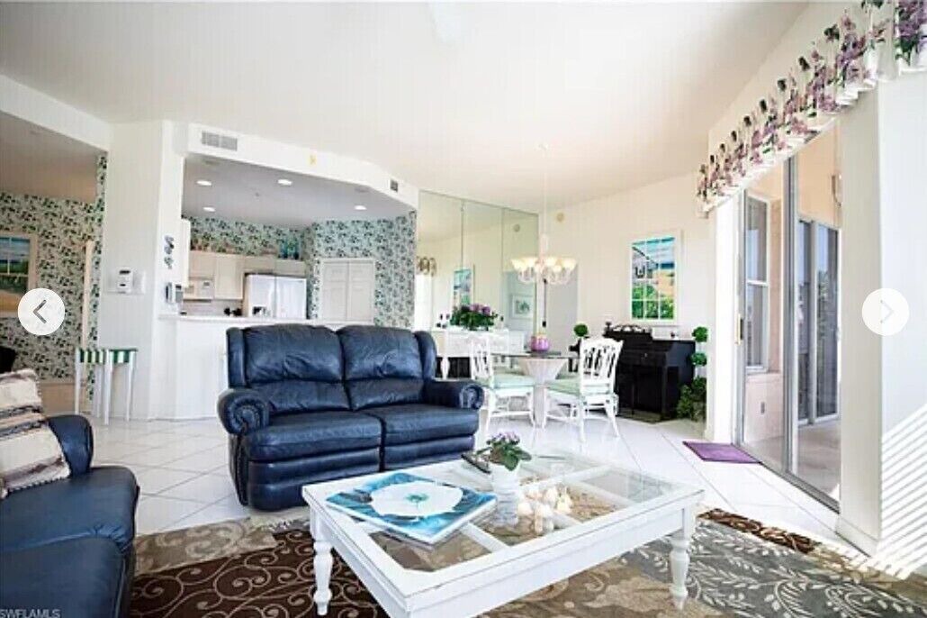 Photo of Livingroom in Tropical Cove