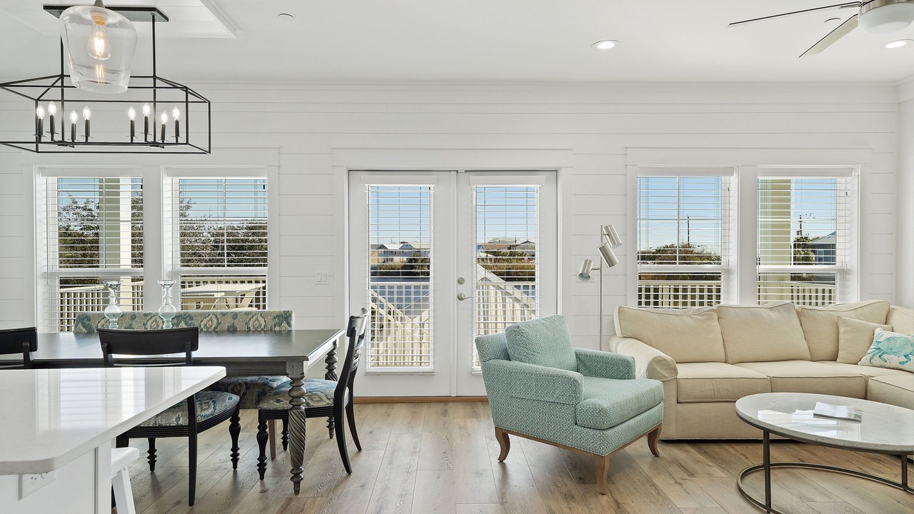 Photo of Livingroom in Fort Bay