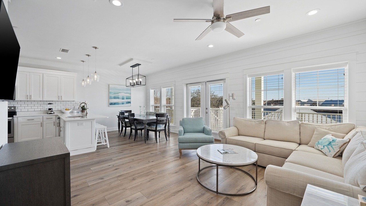 Photo of Livingroom in Fort Bay