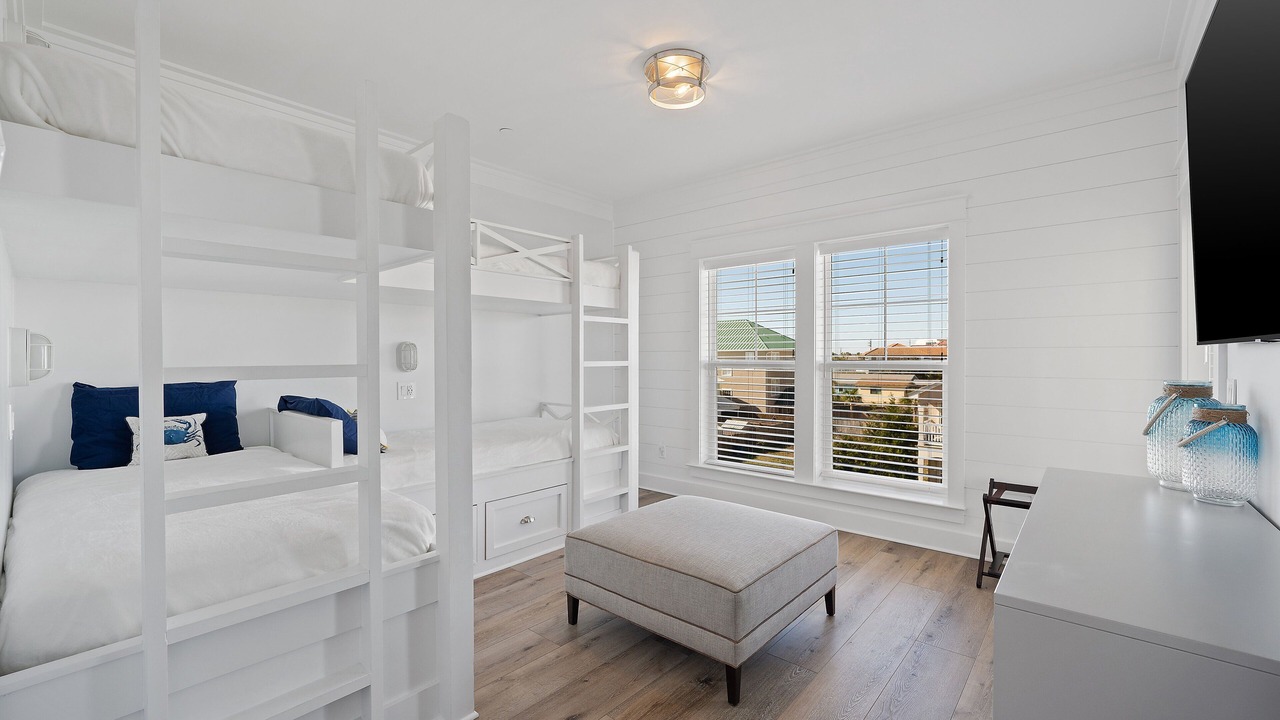 Photo of Bedroom in Fort Bay