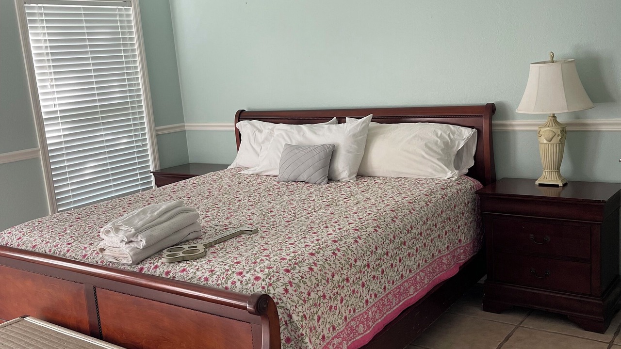 Photo of Bedroom in Carrabelle