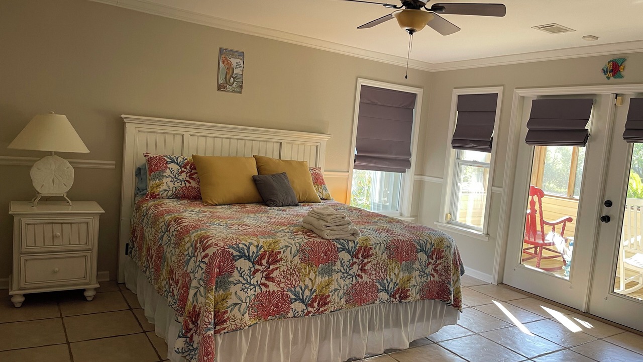 Photo of Bedroom in Carrabelle