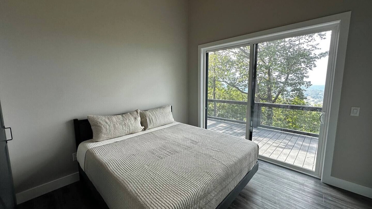 Photo of Bedroom in Fort Payne