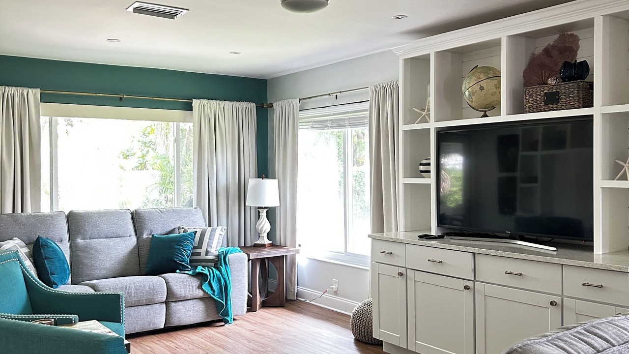 Photo of Livingroom in Bayshore Gardens
