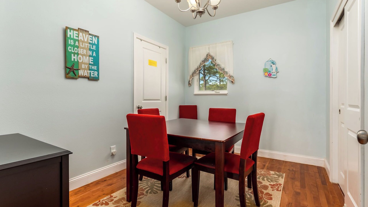Photo of Bedroom in Audubon Place