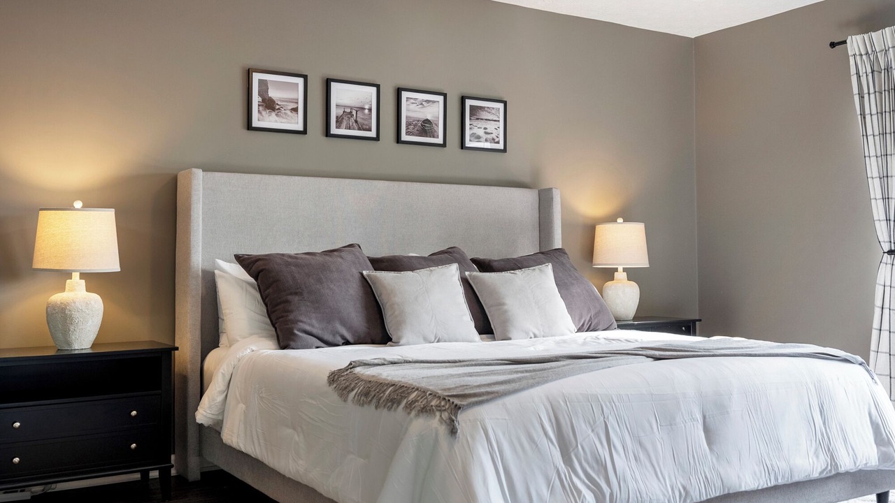 Photo of Bedroom in Upper Grand Lagoon