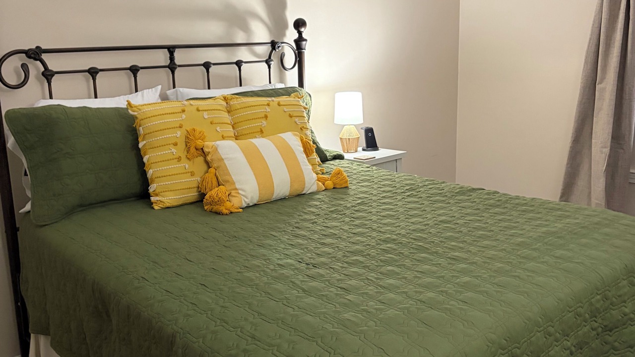 Photo of Bedroom in Dadeville