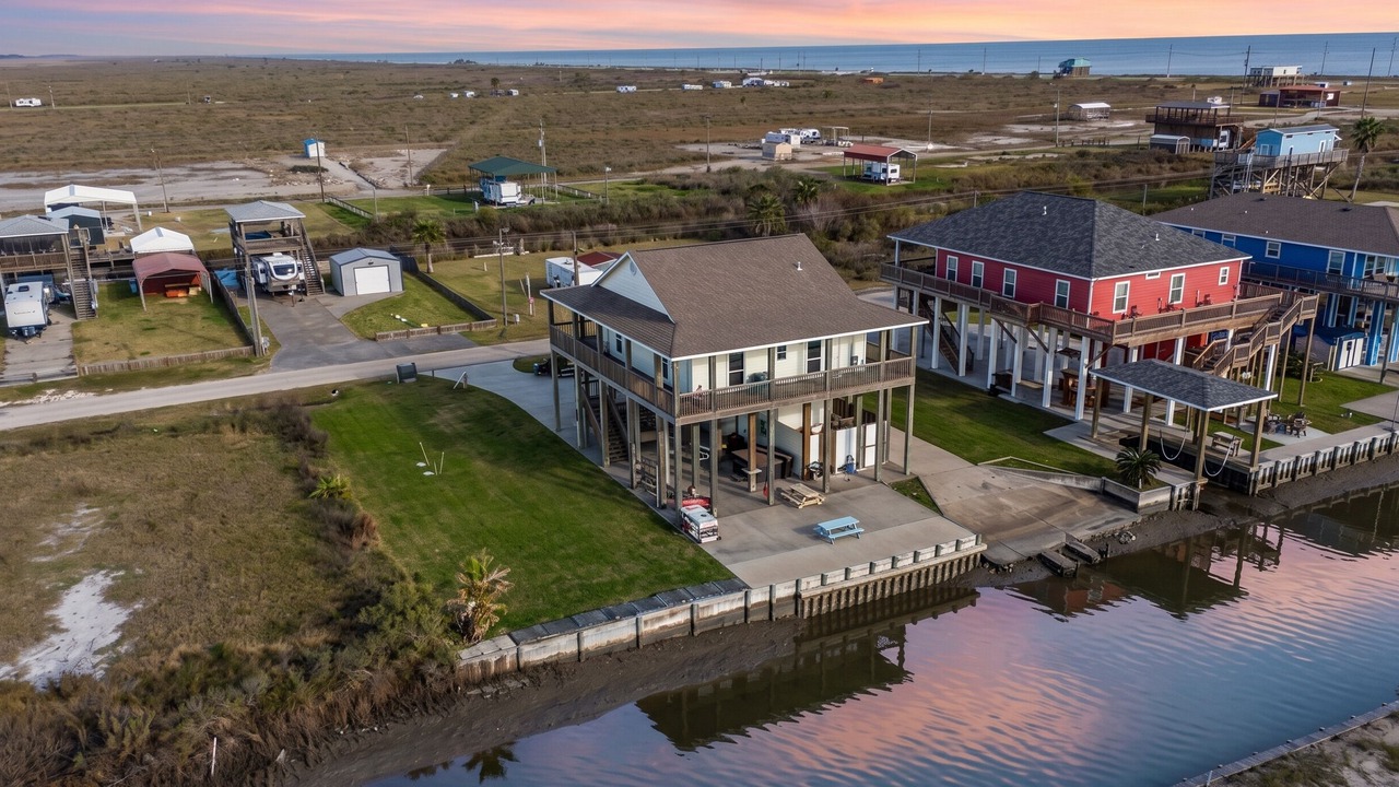 Photo of Outdoor in Port Bolivar