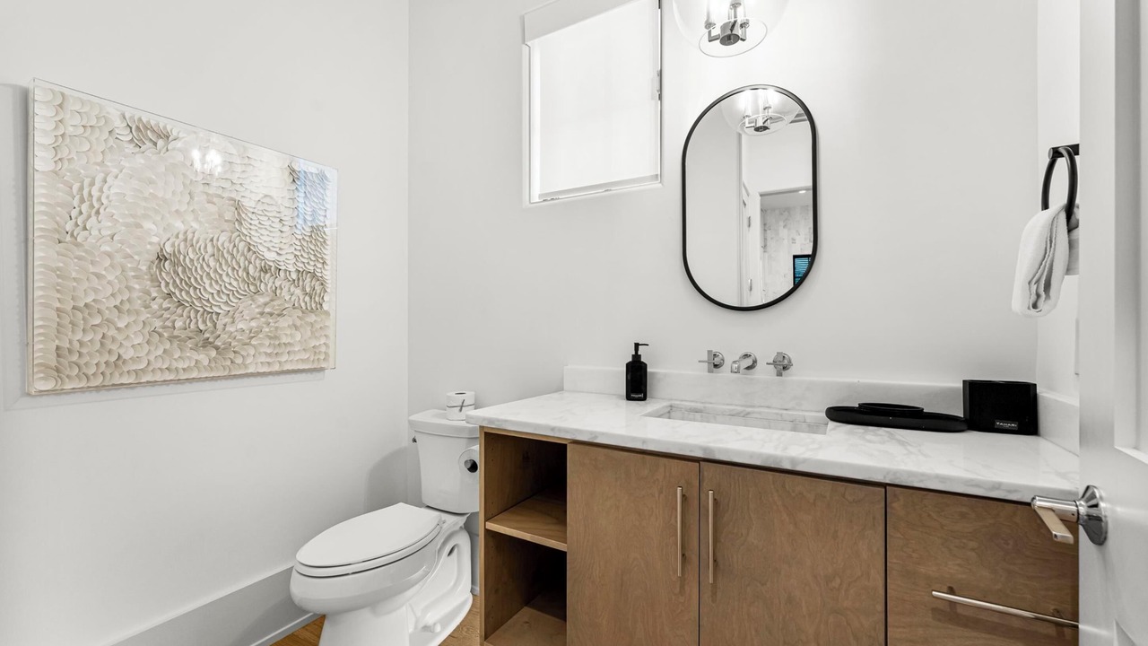 Photo of Bathroom in Treetop